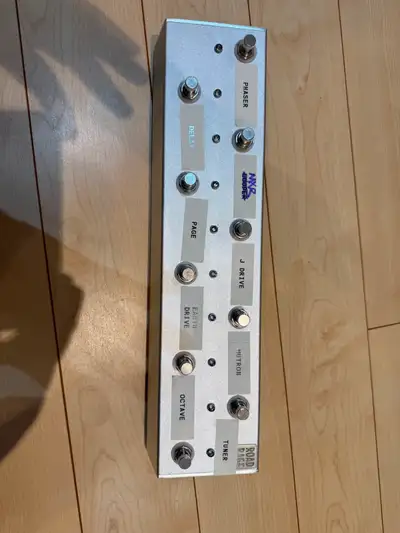 9 loops plus tuner mute. Bombproof Canadian made unit. Can remove the labels if you like. Works perf...
