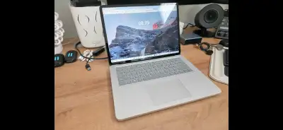 Intel Core i7-13700H/1TB SSD/32GB RAM/ GeForce RTX 4050 Cash and pick-up only.