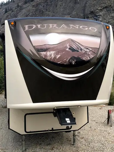 This trailer has been very lightly used. Penticton RV went over it and gave it great marks. Just the...