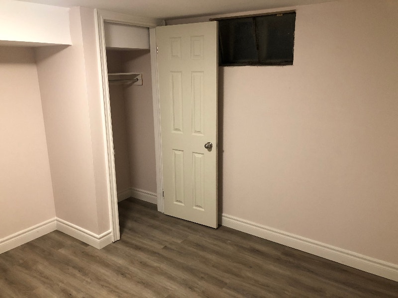 A room for rent in Markham Rd/ Lawrence AV E from July 1 Long Term