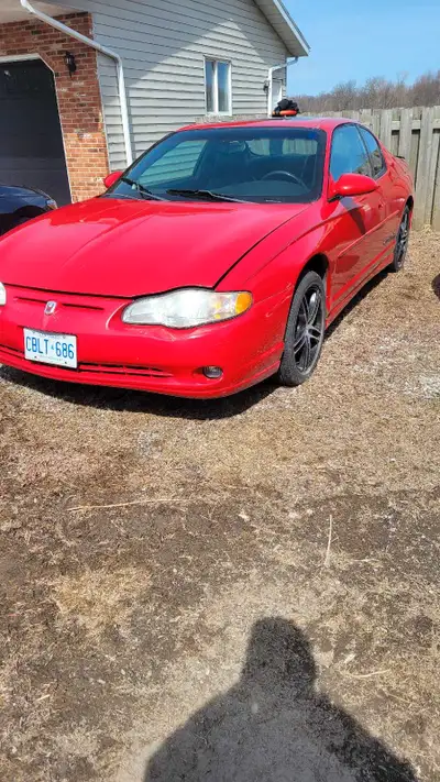 2002 chevrolet monte carlo SS...3.8l auto..185k...been sitting for 2 years...needs a battery and coi...