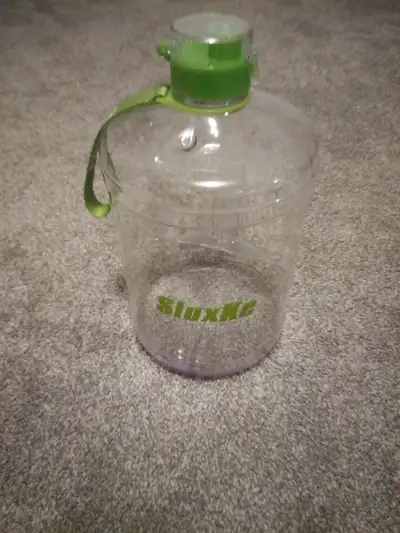 SluxKe 1 Gallon Plastic Water Jug, View more