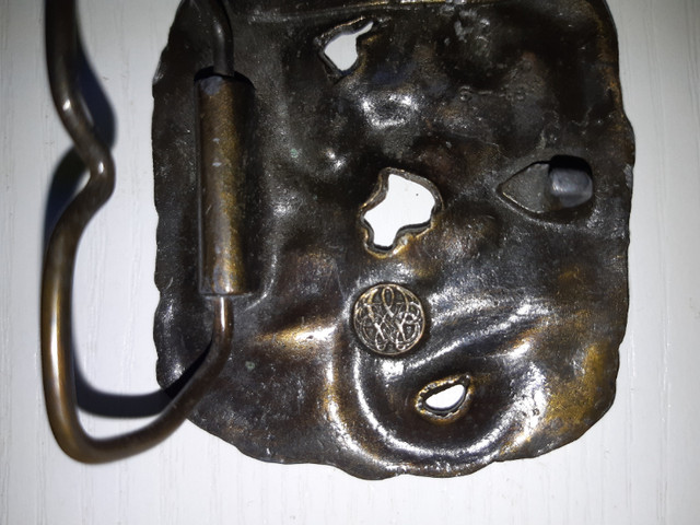 Brass dragon belt buckle in Other in Kamloops - Image 3