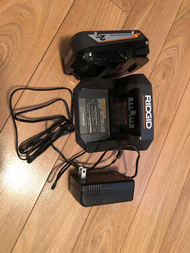 Ridgid 18V battery kit64840225408129121