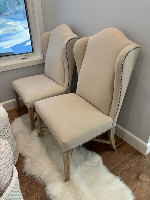 accent chair  in Chairs & Recliners in Peterborough