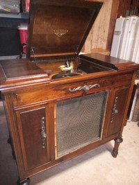 Antique Gramophone Cabinet