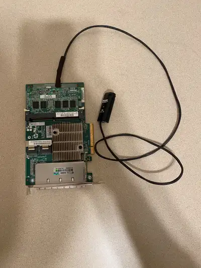 HP Smart Array P822 Controller (2gb), View more