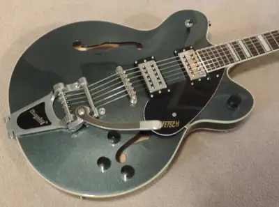 Excellent condition. Can include Gretsch factory hardshell case for an extra $100. Willing to ship w...
