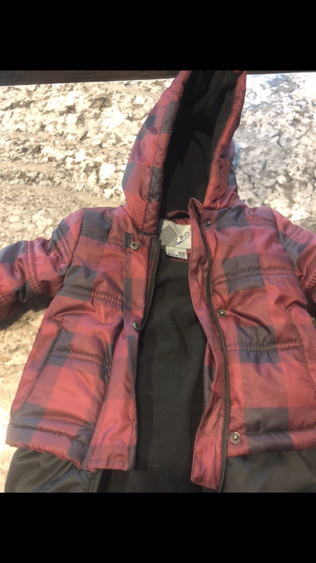 London Fog Baby Boy or Girl Snow Suit SZ 12 Months **LIKE NEW** in Clothing - 12-18 Months in Calgary - Image 3