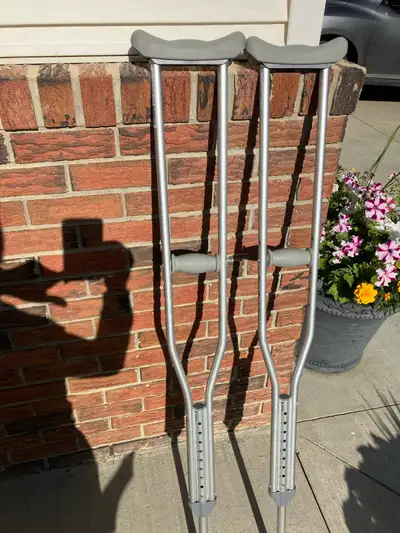 AMG Adult Medium Crutches 5’2”-5’10”, View more