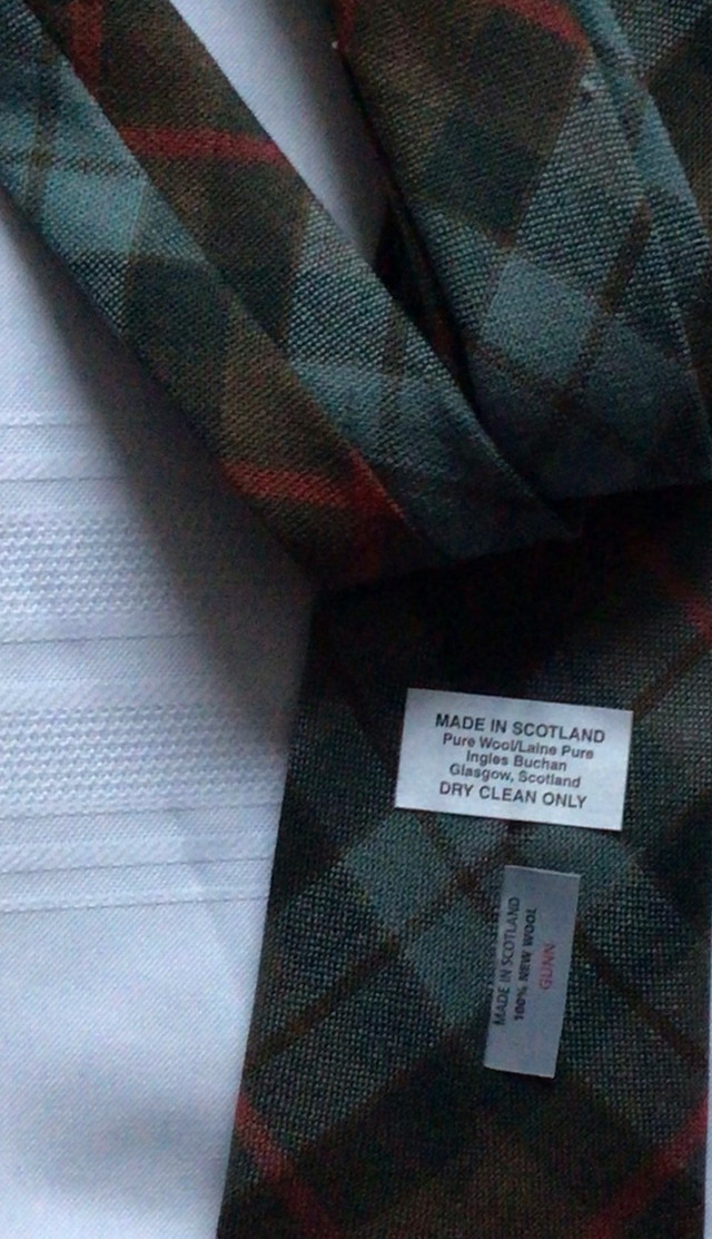 Wool Tie Gunn Tartan  in Men's in Thunder Bay - Image 3