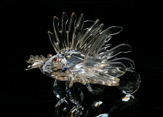 SWAROVSKI CRYSTAL  LION FISH  604011 in Arts & Collectibles in Thunder Bay - Image 2