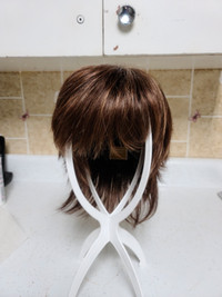 SYNTHETIC AUBURN WIG