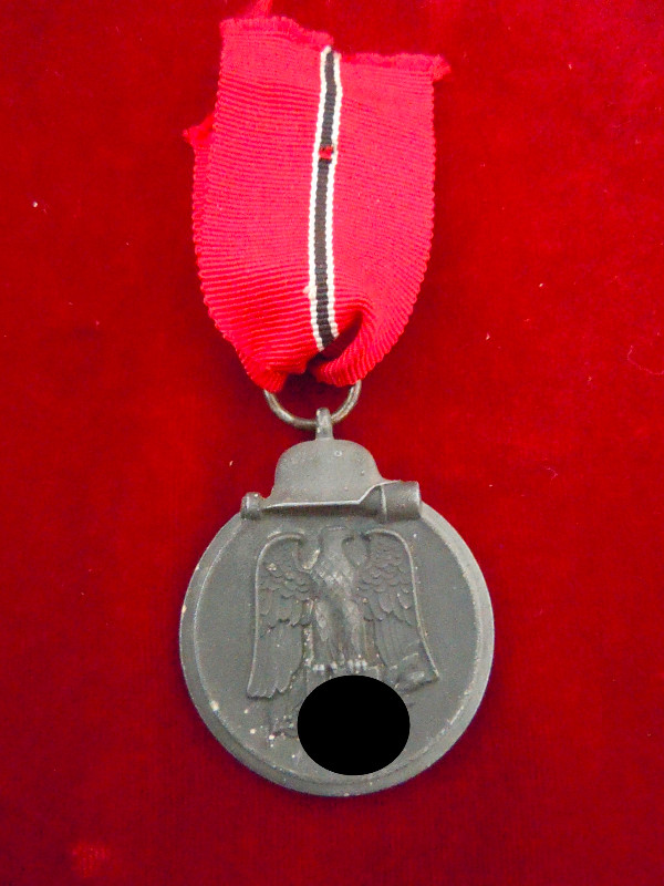 Médaille allemande campagne Russie Militaria Military Militaire dans Art et objets de collection  à Laval/Rive Nord