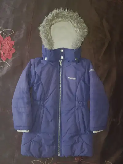LITTLE GIRL’S SIZE 5 WINTER COAT, View more