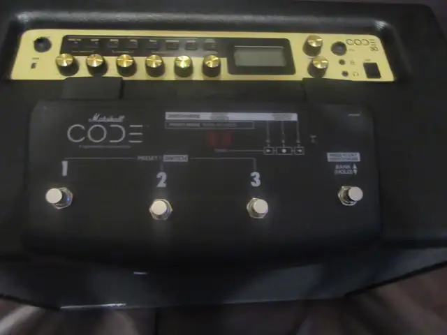 Mint Marshall Code 50 guitar amp 50 watts  with pedal in Amps & Pedals in Ottawa - Image 8