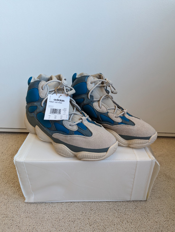 Authentic Yeezy 500 High Frosted Blue - Size 11 in Men's Shoes in Oakville / Halton Region