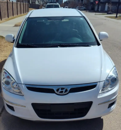Selling my 2012 Hyundai Elantra Touring. Ideal for someone handy with repairs or looking for a relia...