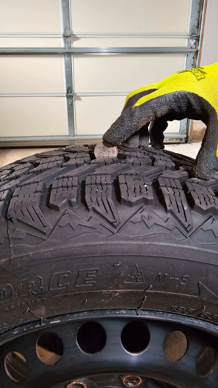 Winter Tires (Set of 4) on Rim in Tires & Rims in Oakville / Halton Region - Image 4