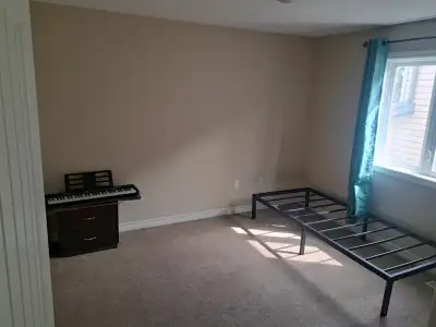 Looking for a clean, quiet student or working professional to Rent a Private Room and Bath in a home...