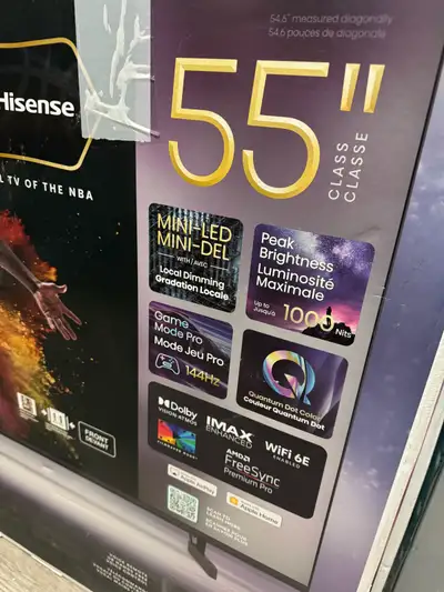 Découvrez une qualité d'image exceptionnelle avec ce nouveau téléviseur Hisense 55U78KM de 55 pouces...