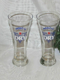 Labatt Dry Pilsner Glasses X2 Barware