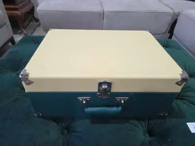 Vintage Crosley Turntable Suitcase, View more