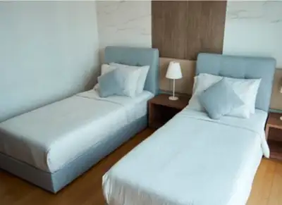 ▫️Available September 1st. ▫️Shared room $650 ▫️Single room $800 ▫️Call: 647-780-5049