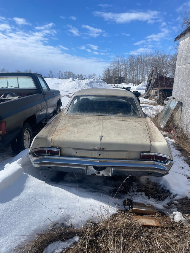 1965 Pontiac Laurentien forsale in Classic Cars in Winnipeg - Image 4