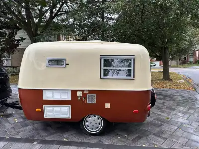 Original Boler Camper from 1988, original paint and through out! Always keep inside. that's ready fo...