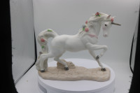 Loves Courtship Horse Figurine (#4205)