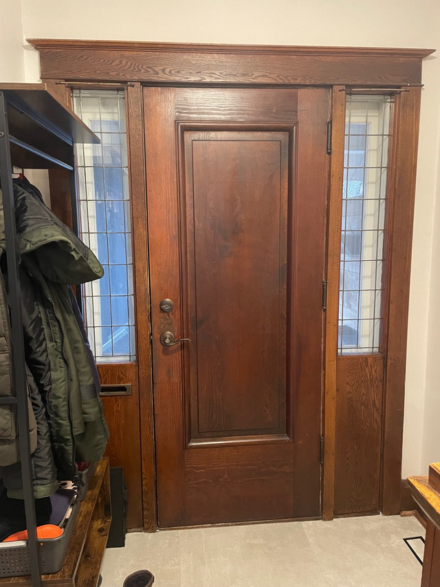 Vintage 1920s solid wood front door - excellent condition in Windows, Doors & Trim in City of Toronto - Image 2