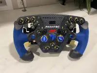 Brand new - Fanatec Podium F1 Wheel 