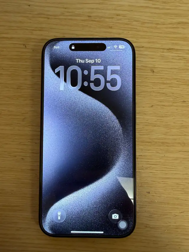 iPhone 15 pro 1tb blue