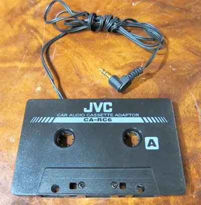 JVC CA-RC6, very similar to Sony's CPA-6 and CPA-3. Car connecting tape pack adapter for connecting...