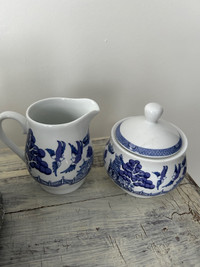 Royal Oak Blue Willow cream and sugar dish