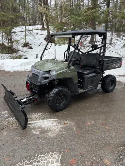 Ranger 570 full size. Comes with roof, winch, front and read LED light bars. Additional under seat s...