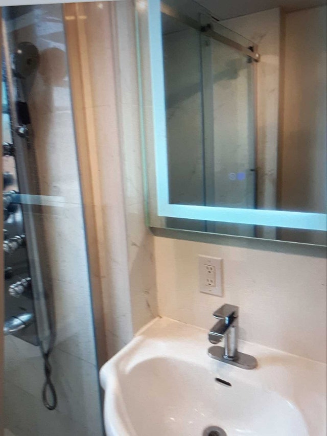 6 et demi TOUT EST INCLUS 3 chambres coucher (4 possible) — photo 3