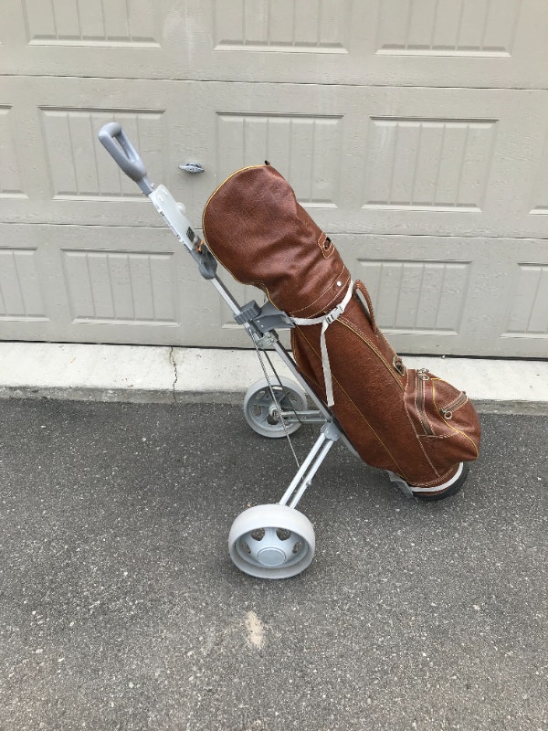 Vintage Golf Clubs (with Hand Cart and golf balls) Golf Ottawa Kijiji
