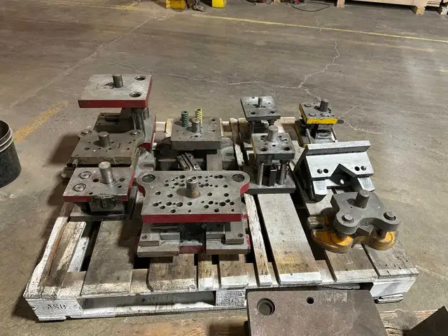 Punch Press Die in Other Business & Industrial in Cambridge - Image 5
