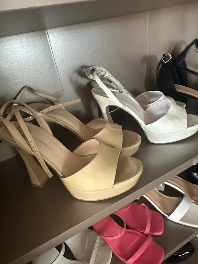  MOVING SALE – Women’s Shoes & Sandals  in Women's - Shoes in Mississauga / Peel Region - Image 3