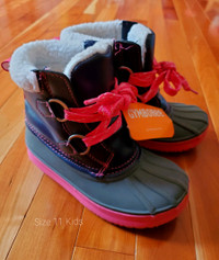 Brand New Size 11 Gymboree Kids Boots