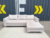 Free delivery  Off white 2 piece sectional sofa couch ️ 