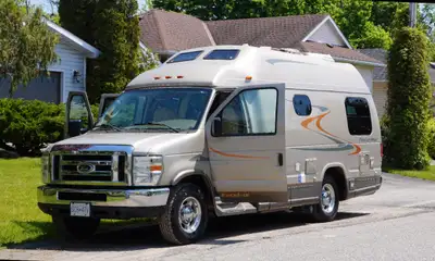 2008 Pleasure-Way Excel Ford TS , 201,000 km’s Incredibly clean, meticulously maintained Built on a...