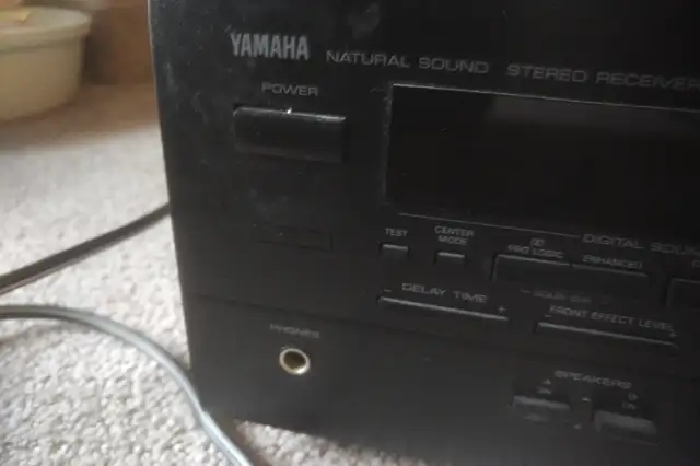 Yamaha Surround Sound Stereo Receiver - RX -V670 in Stereo Systems & Home Theatre in Kitchener / Waterloo - Image 4