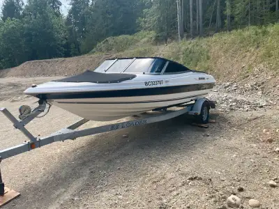 Great Lake boat for zipping around or relaxing with a rod and some bait. 3.0 Mercuiser, Easy Loader...
