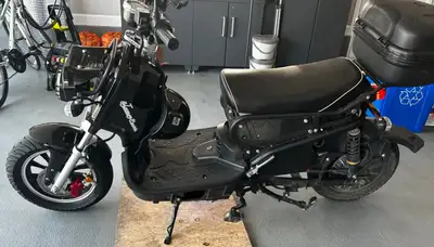 New Batteries and Speed Controller Selling my Motorino e-scooter, it is in used but good condition w...