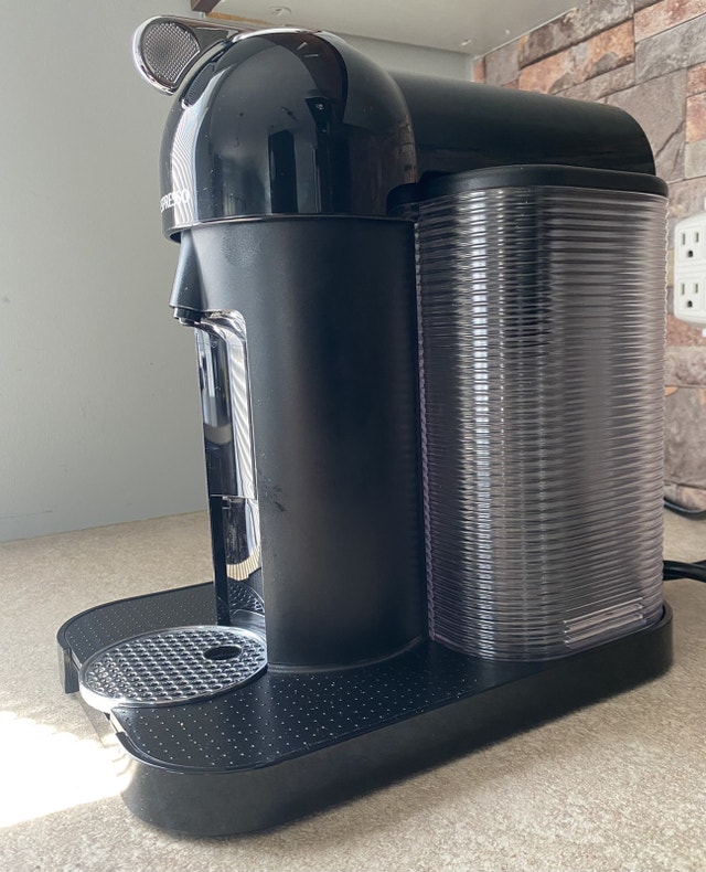 Nespresso Vertuo Round Head Machines à café Ouest de l’Île Kijiji