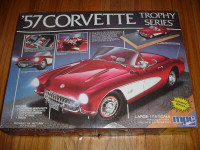 MPC Trophy series 1/16 1957 Corvette model kit