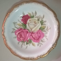 Vintage Queen Anne Fine Bone China Small Plate/ Saucer